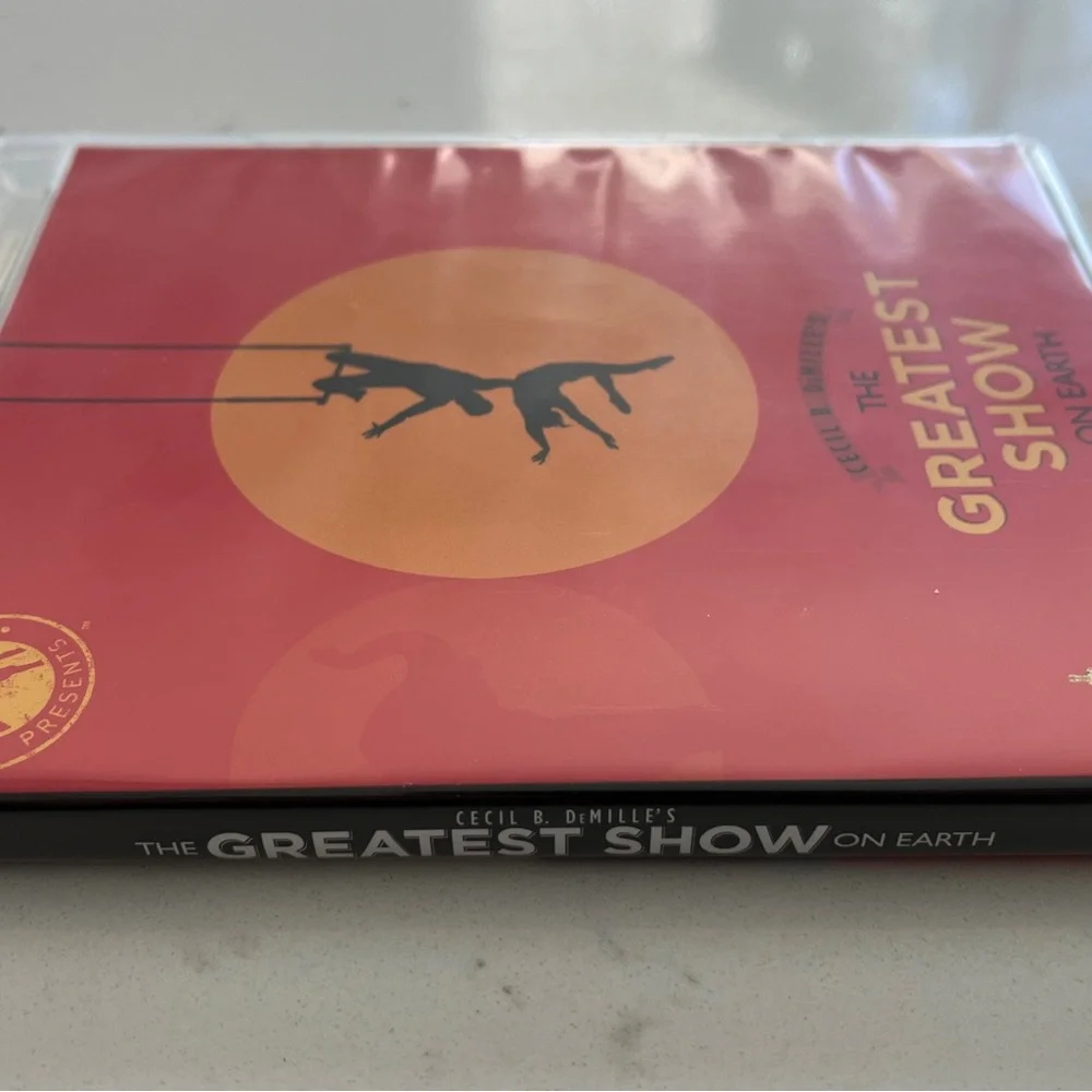 The Greatest Show On Earth Blu-ray - Picture 8 of 9